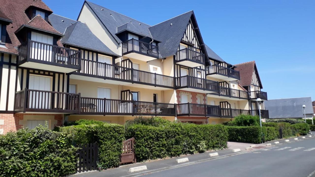 Charmante Villegiature A 150M De La Plage Cabourg Kültér fotó